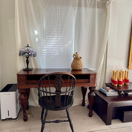 Private Rooms At Miami Centrally Located With Free Parking Экстерьер фото