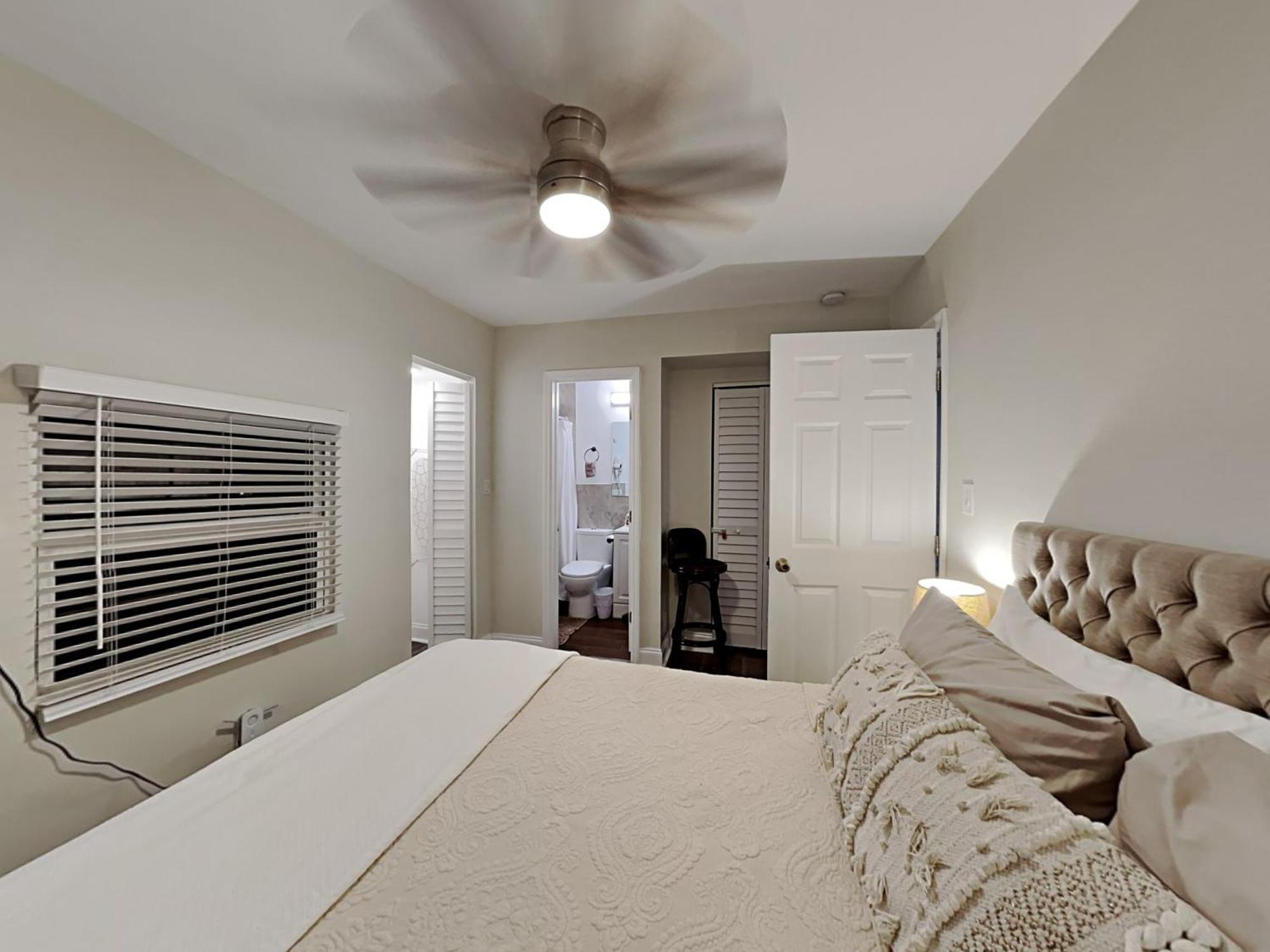 Private Rooms At Miami Centrally Located With Free Parking Экстерьер фото