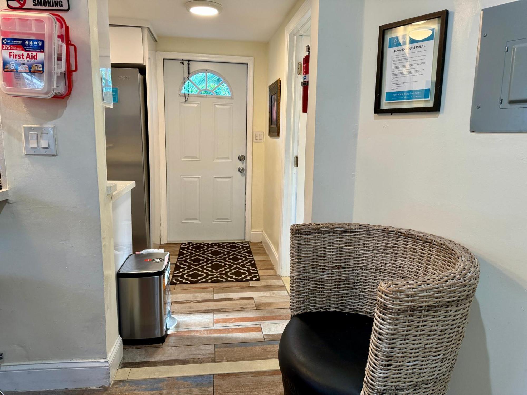 Private Rooms At Miami Centrally Located With Free Parking Экстерьер фото